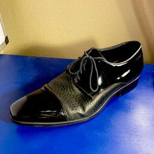 Aramus Shoes Size 10